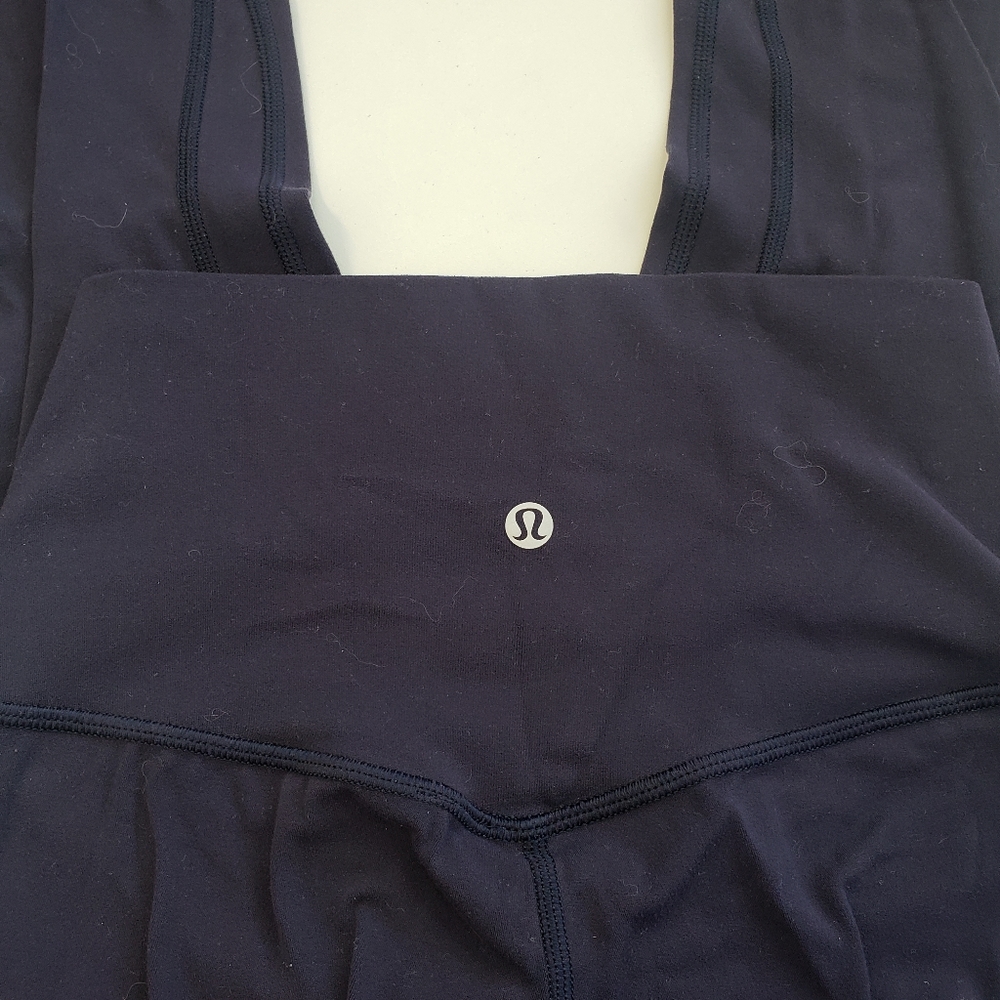Lululemon navy Align Crop Leggings - size 4